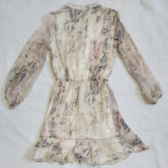 White House Black Market Snake Soft Blouson Dress - Picture 3 of 11